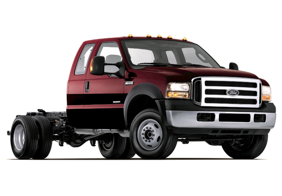 Pictures of Ford F-550 Super Duty Extended Cab 2004–07