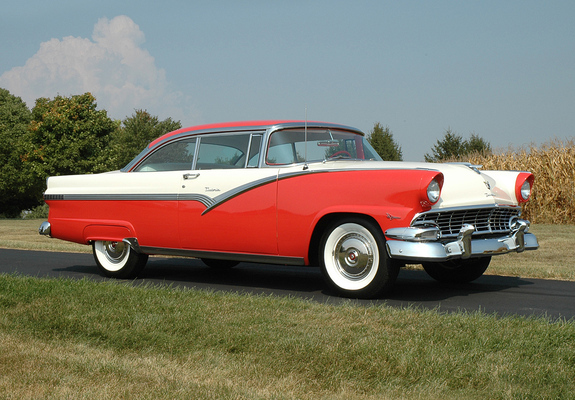 Ford Fairlane Victoria Hardtop Coupe (64C) 1956 images