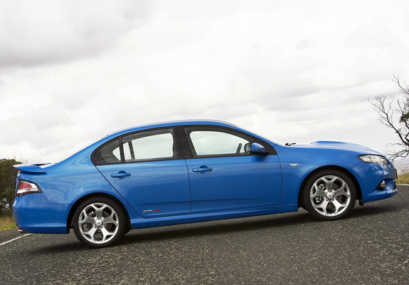 Ford Falcon XR8 (FG) 2008–11 images
