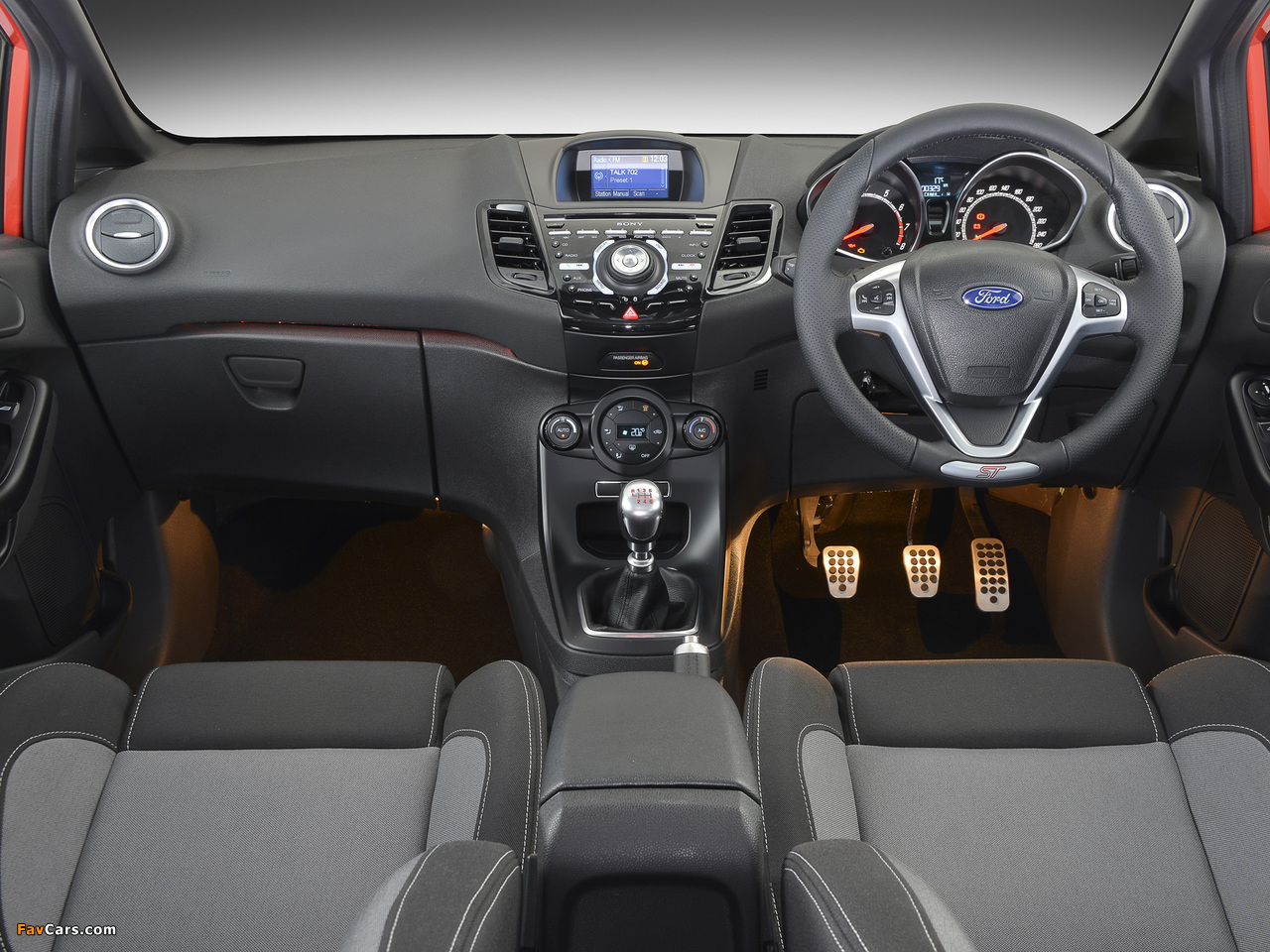 Pictures of Ford Fiesta ST 3-door ZA-spec 2013 (1280 x 960)