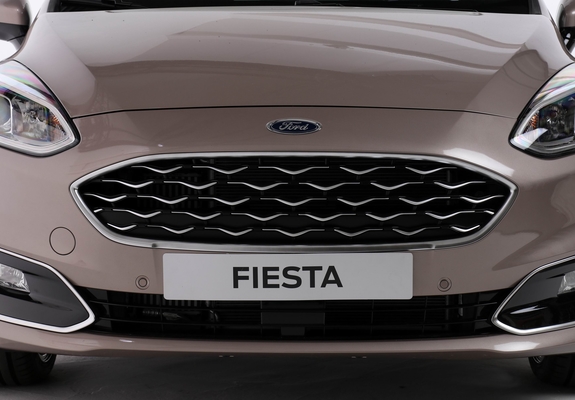 Pictures of Ford Vignale Fiesta 5-door 2017