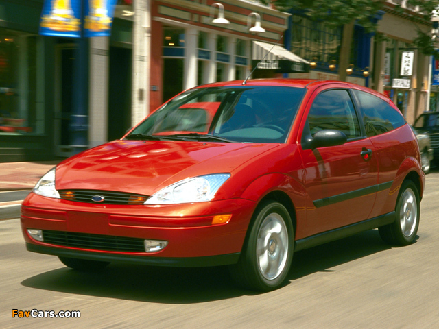 Ford Focus ZX3 1999–2004 images (640 x 480)