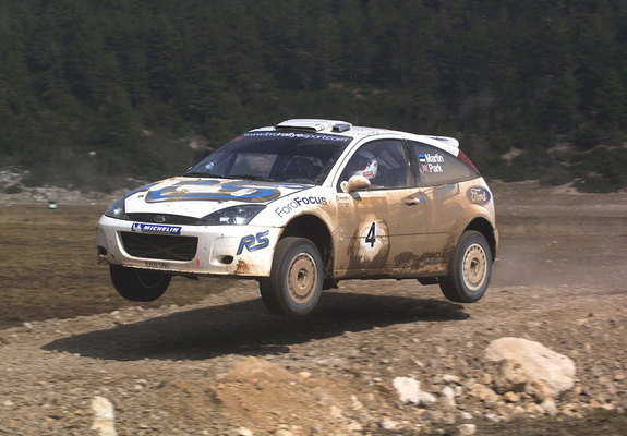 Ford Focus RS WRC 2001–02 images