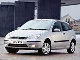 Ford Focus 3-door UK-spec 2001–04 wallpapers