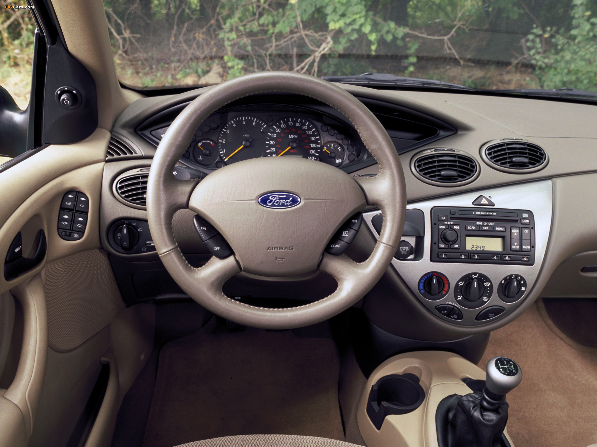 2017 Ford® Focus Sedan & Hatchback | Designed to Inspire ...