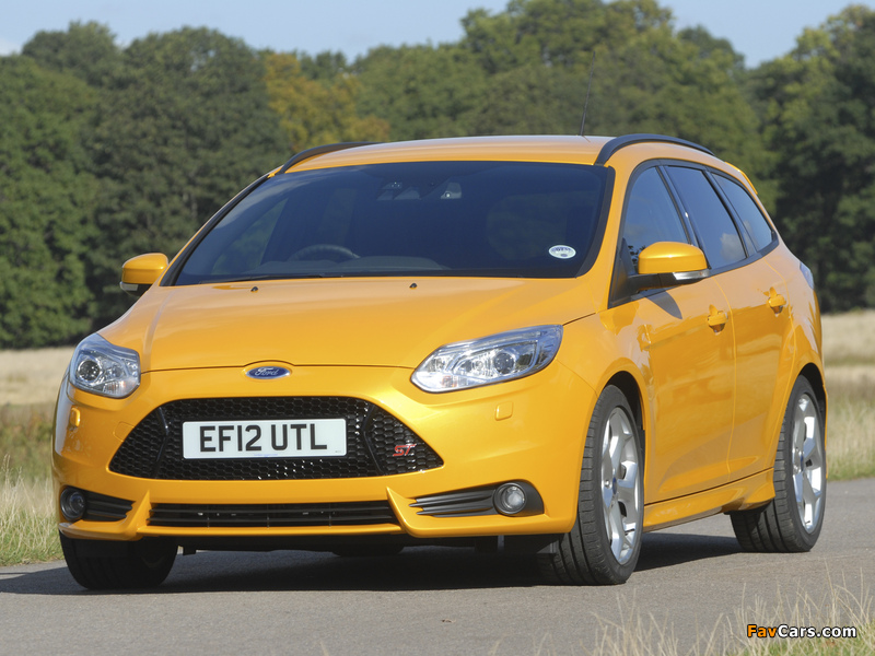 Ford Focus ST Wagon UK-spec 2012 pictures (800 x 600)