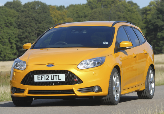 Ford Focus ST Wagon UK-spec 2012 pictures