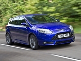 Photos of Ford Focus ST UK-spec 2012