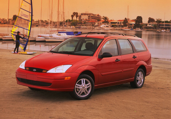 Pictures of Ford Focus Wagon US-spec 1999–2004