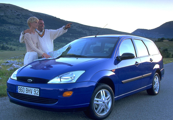 Ford Focus Turnier 1998–2001 wallpapers