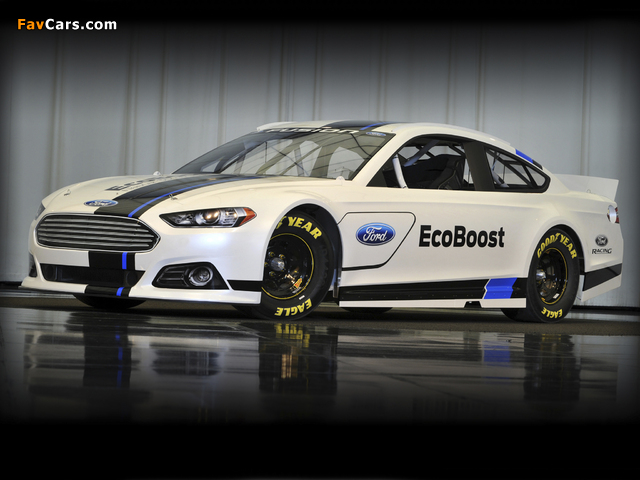 Photos of Ford Fusion NASCAR Race Car 2012 (640 x 480)