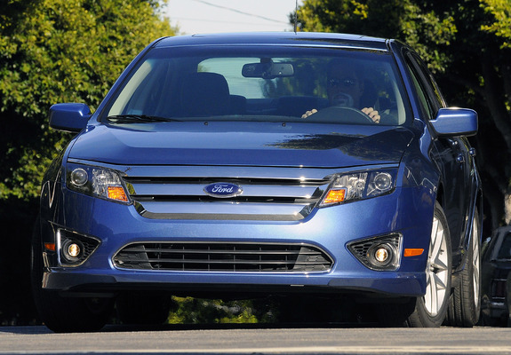 Pictures of Ford Fusion Sport (CD338) 2009–12