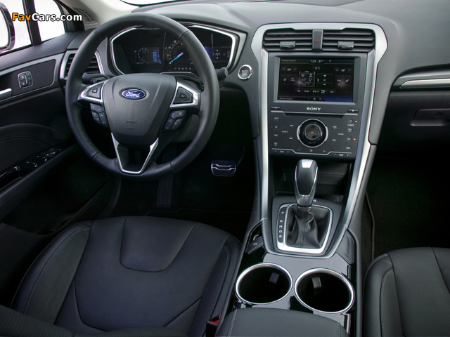 Ford Fusion 2012 wallpapers (640 x 480)
