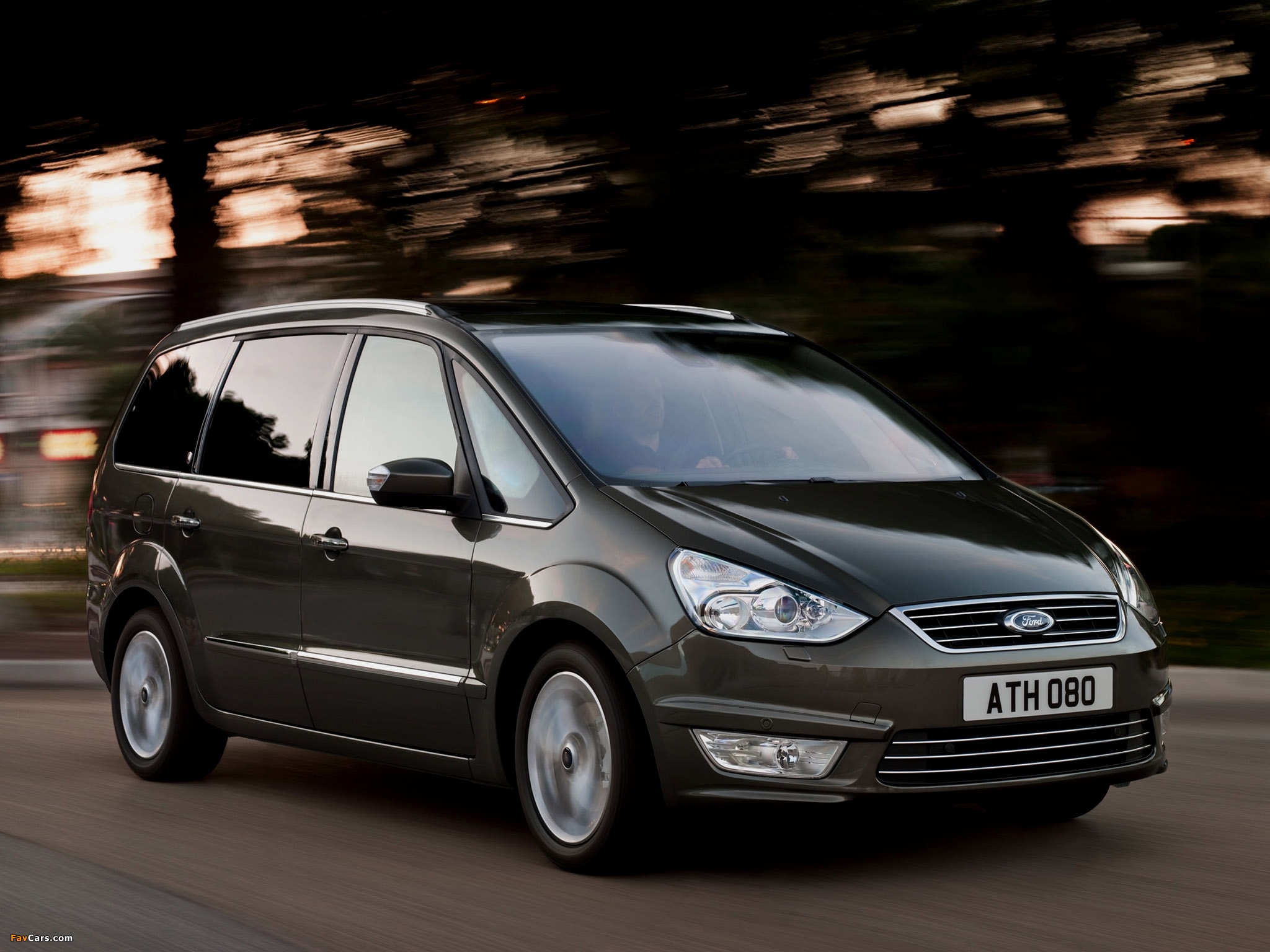 Ford Galaxy 2010 images (2048 x 1536)