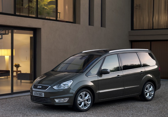 Pictures of Ford Galaxy 2010