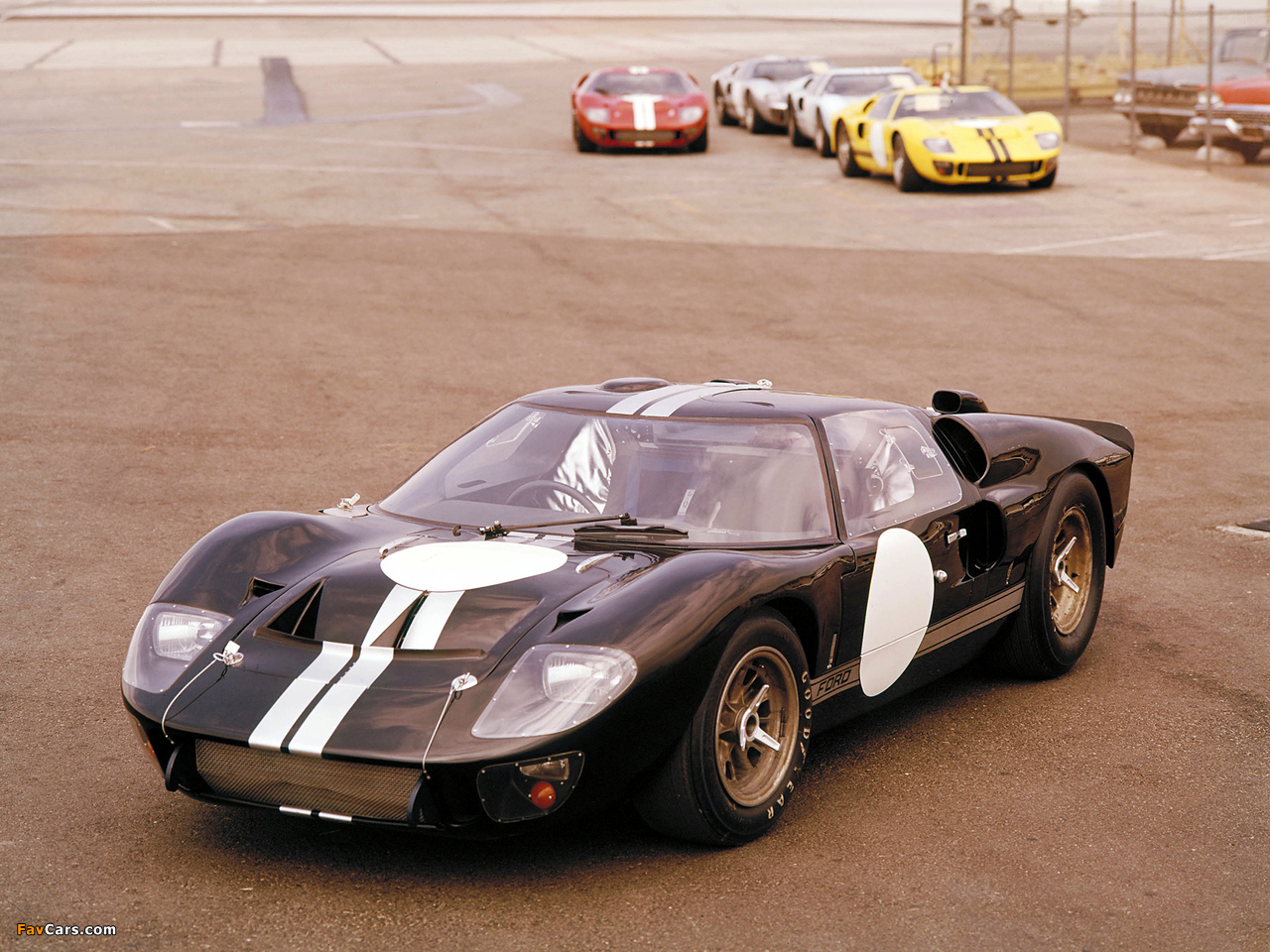 Ford GT40 Le Mans Race Car 1966 wallpapers (1280 x 960)
