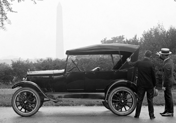Ford Model T Fordor Touring 1926 wallpapers