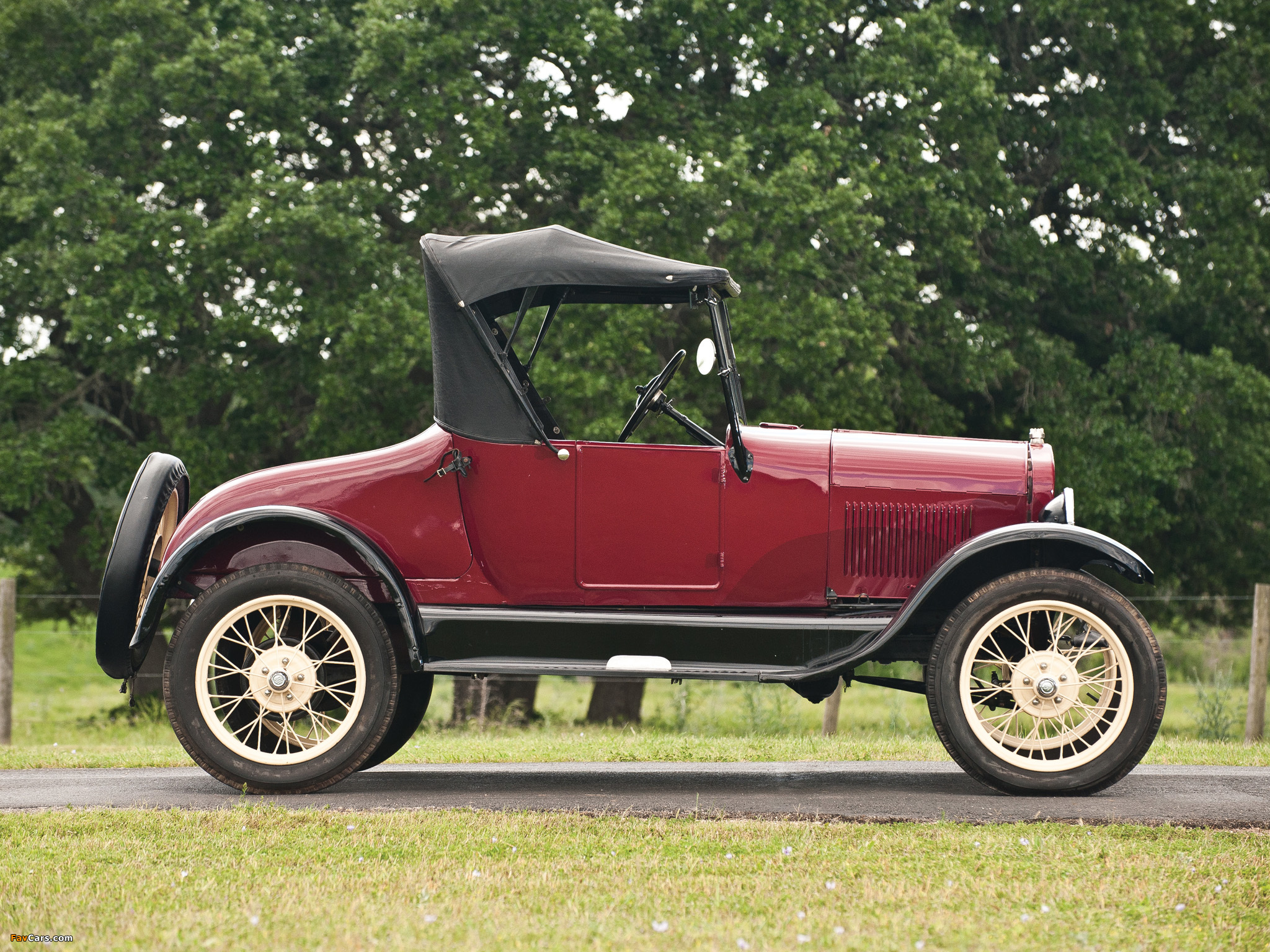 Images of Ford Model T Roadster 1926 (2048 x 1536)