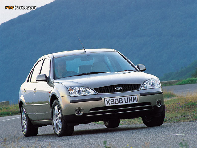 Ford Mondeo Sedan UK-spec 2000–04 images (640 x 480)