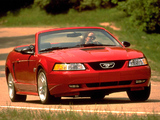 Mustang GT Convertible 1999–2004 images
