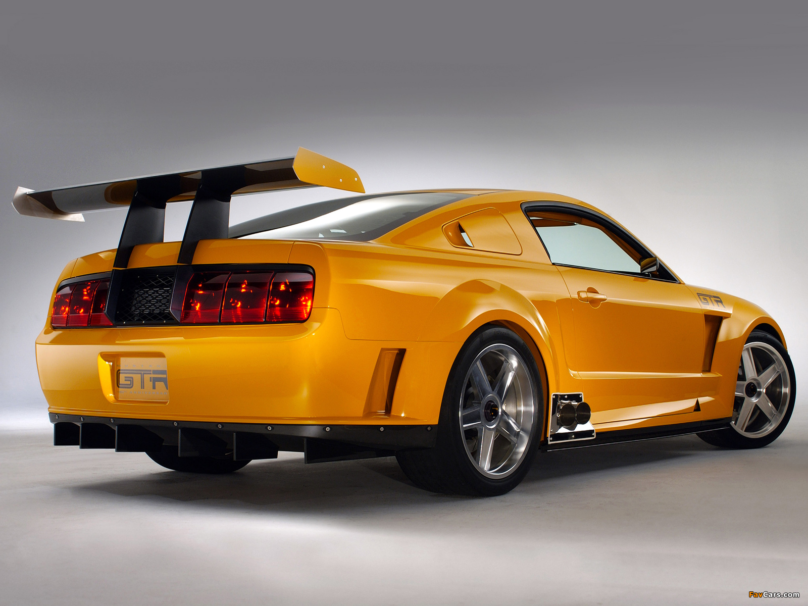 Mustang GT-R Concept 2004 images (1600 x 1200)