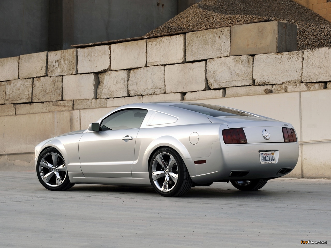 Mustang Iacocca 45th Anniversary Edition 2009 pictures (1280 x 960)