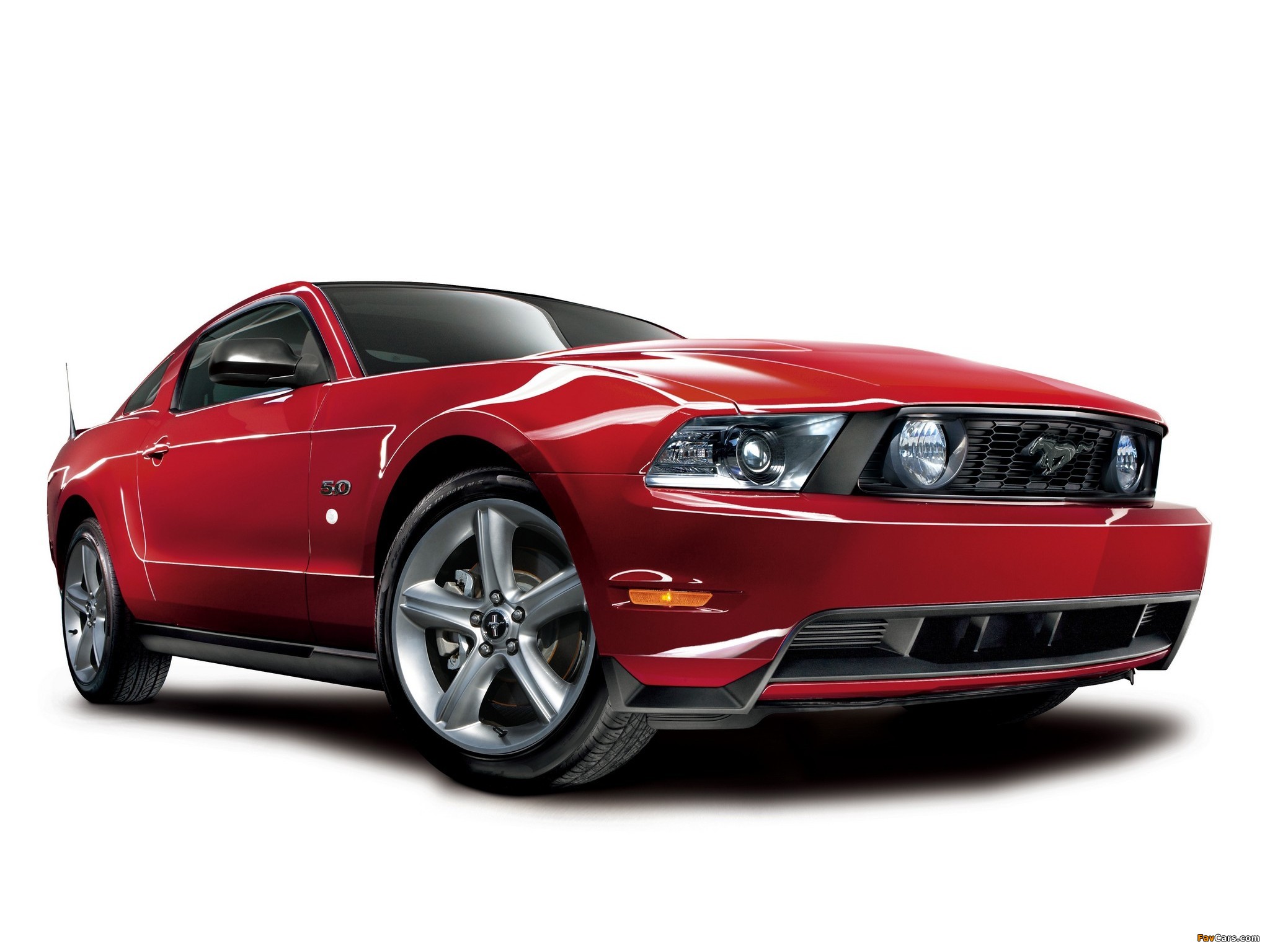 Mustang 5.0 GT 2010–12 wallpapers (2048 x 1536)