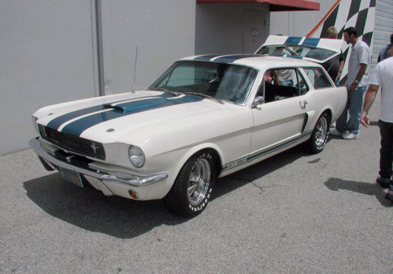 Photos of Shelby GT350 Wagon 1966