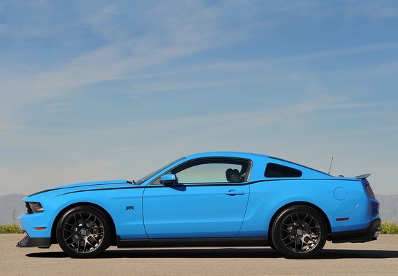 Photos of Mustang RTR Package 2010–11