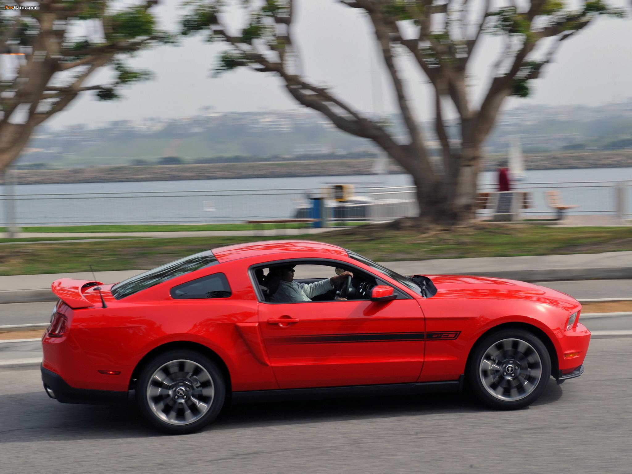 Photos of Mustang 5.0 GT California Special Package 2011–12 (2048 x 1536)