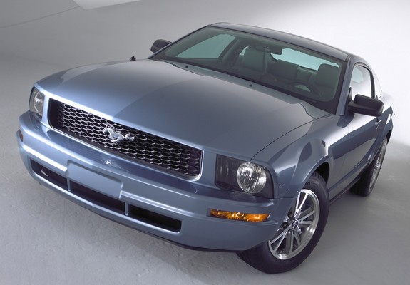 Pictures of Mustang Coupe 2005–08