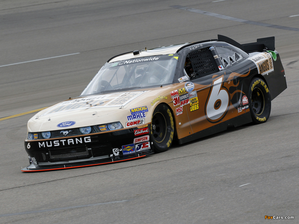 Pictures of Mustang NASCAR Nationwide Series Race Car 2010 (1024 x 768)