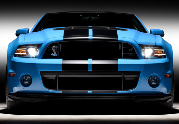 Pictures of Shelby GT500 SVT 2012