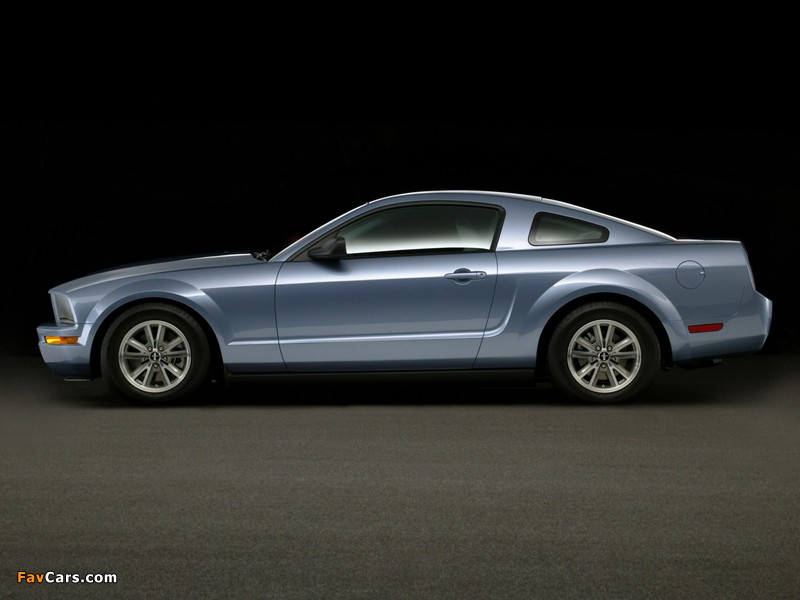 Mustang Coupe 2005–08 wallpapers (800 x 600)