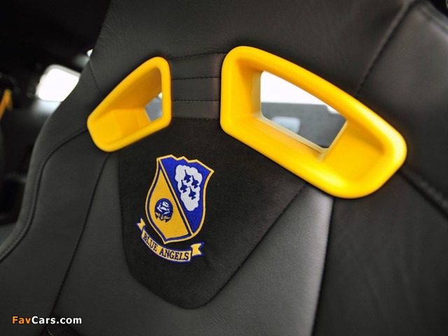 Mustang GT Blue Angels 2011 wallpapers (640 x 480)