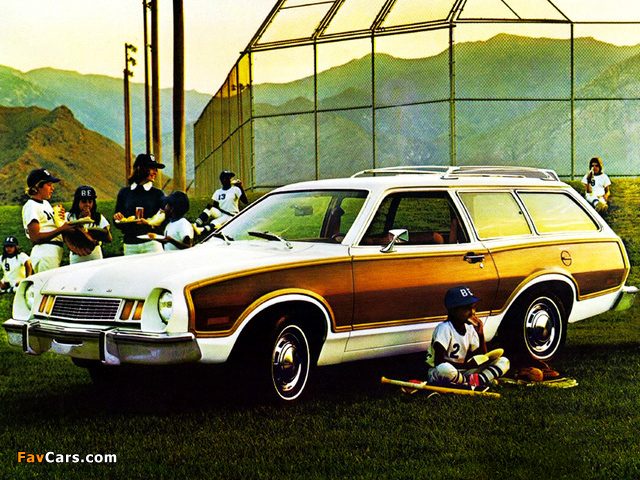 Images of Ford Pinto Squire Wagon 1977 (640 x 480)