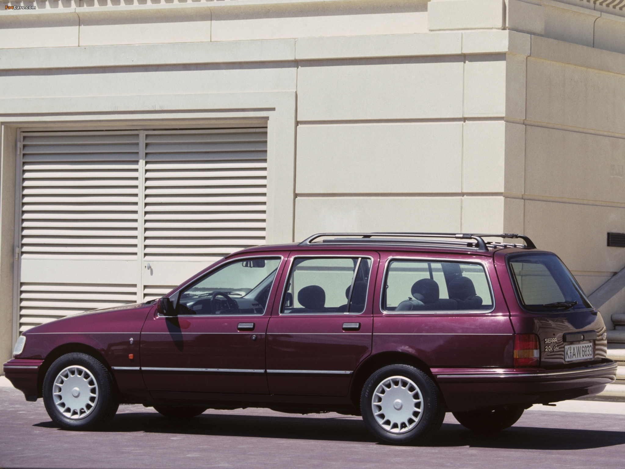 Photos of Ford Sierra 2.0 Ghia Turnier 1987–90 (2048 x 1536)