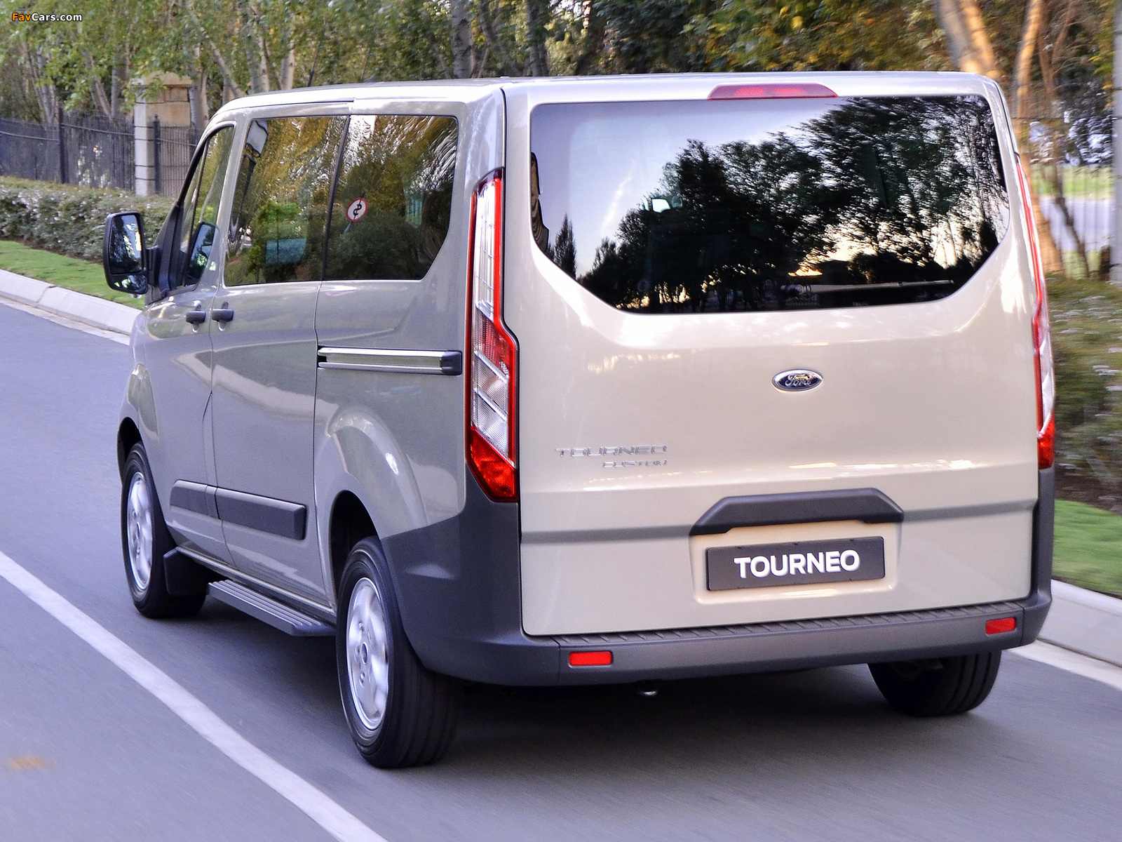 Ford Tourneo Custom ZA-spec 2013 pictures (1600 x 1200)