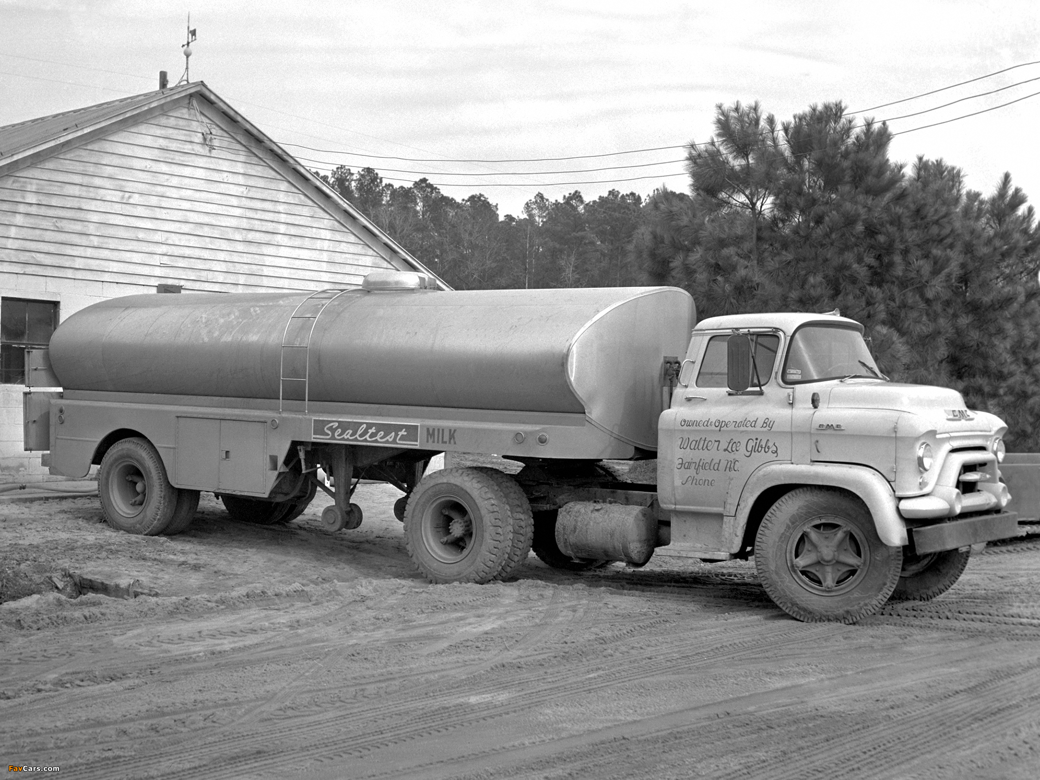 Photos of 1955–59 GMC F370 COE Tractor Truck (2048 x 1536)