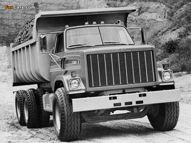 Pictures of GMC Brigadier Dump Truck 1978–88 (640 x 480)