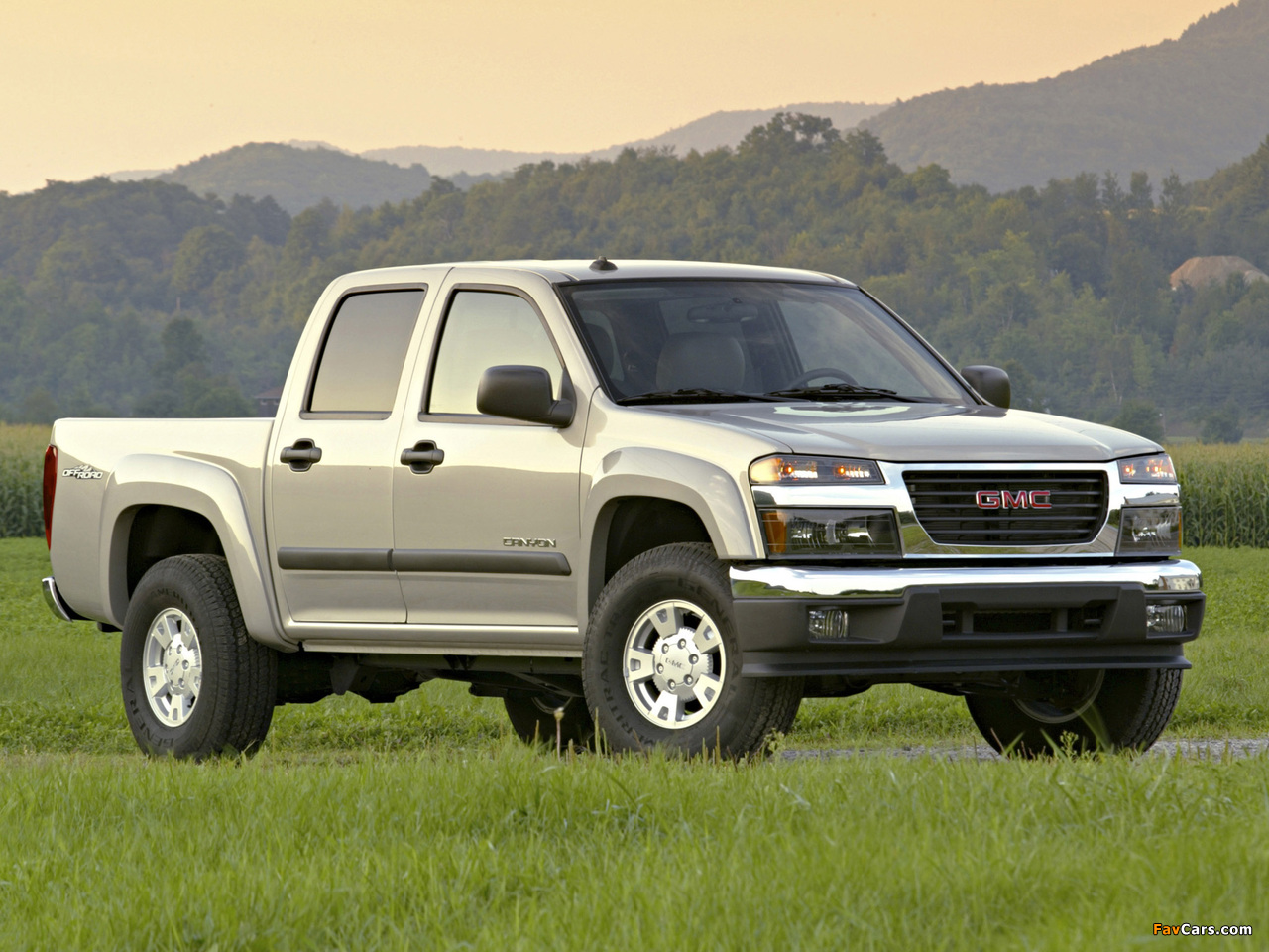 GMC Canyon Crew Cab 2004 pictures (1280 x 960)