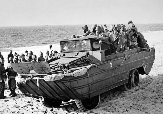 GMC DUKW 353 1941–45 pictures