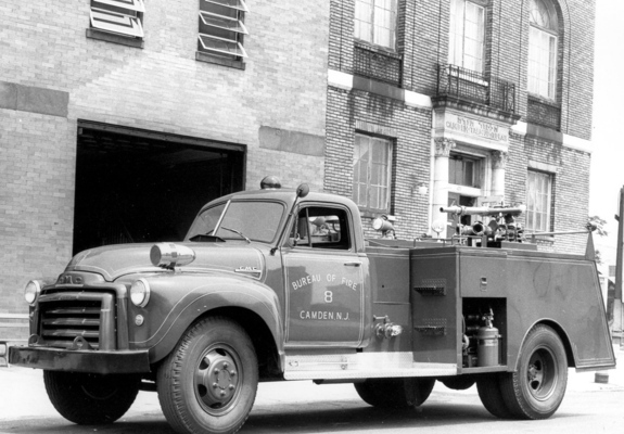 Photos of GMC H Firetruck 1952