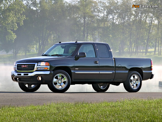 GMC Sierra Extended Cab 2002–06 wallpapers (640 x 480)