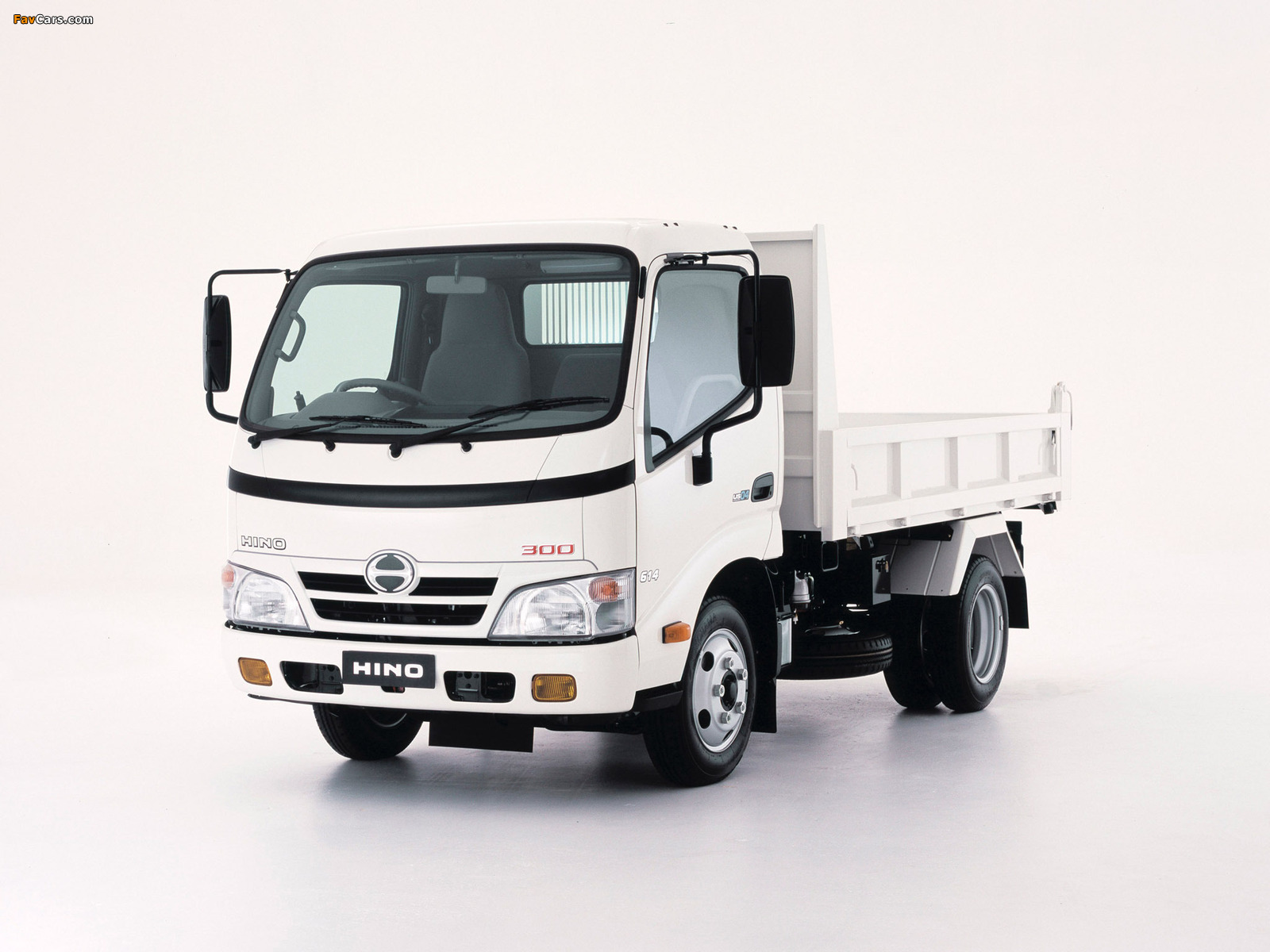 Hino 300-614 2007–11 pictures (1600 x 1200)
