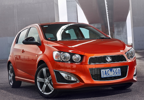 Pictures of Holden Barina RS (TM) 2013