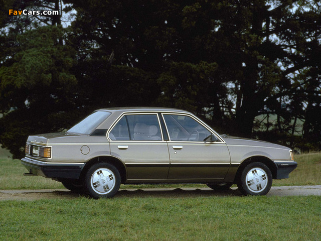 Pictures of Holden JB Camira 1982–85 (640 x 480)