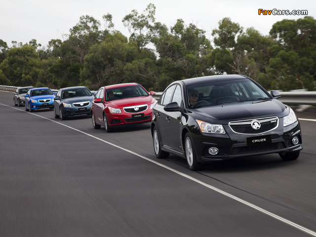 Holden Cruze pictures (640 x 480)