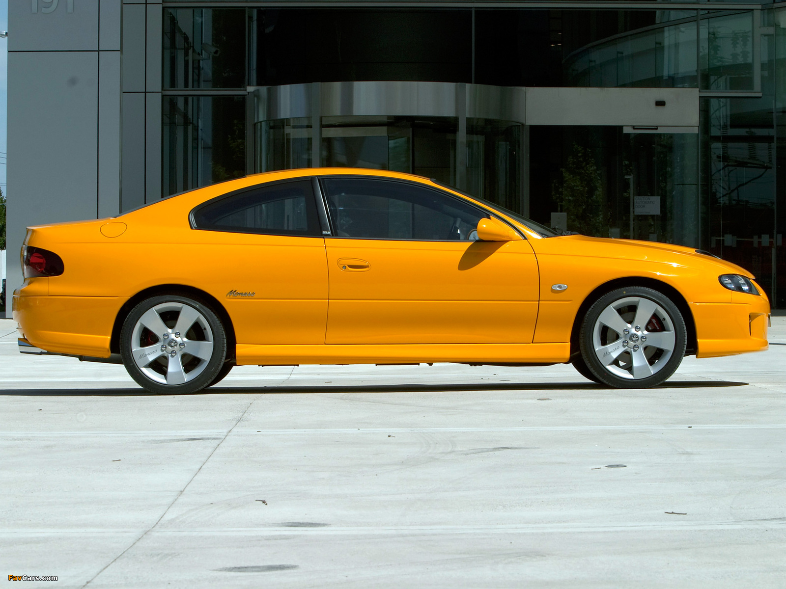 Holden Monaro CV8-Z Limited Edition 2005 wallpapers (1600 x 1200)