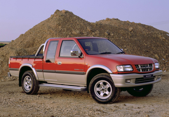 Holden Rodeo LT Sport Space Cab 2000–03 images
